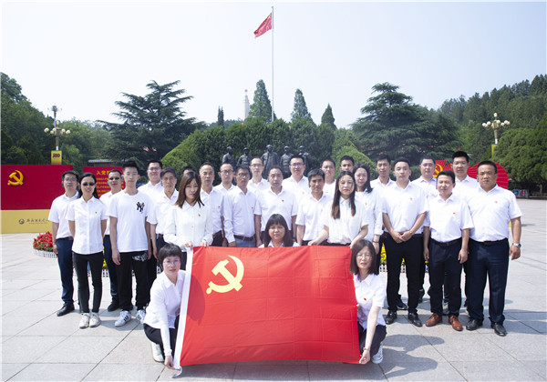 走進(jìn)西柏坡追尋紅色記憶 ——?jiǎng)?chuàng)世大發(fā)四建黨支部開(kāi)展黨史教育活動(dòng)